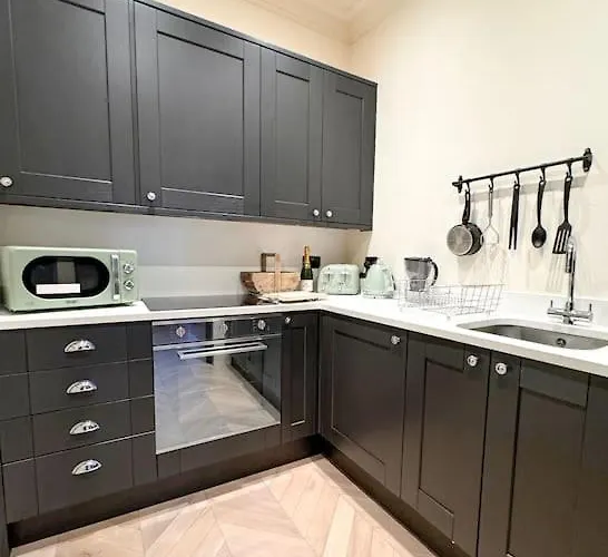 Luxury Apartment, Old Town - Hastings