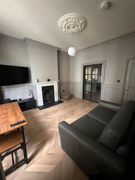 Luxury Apartment, Old Town - *